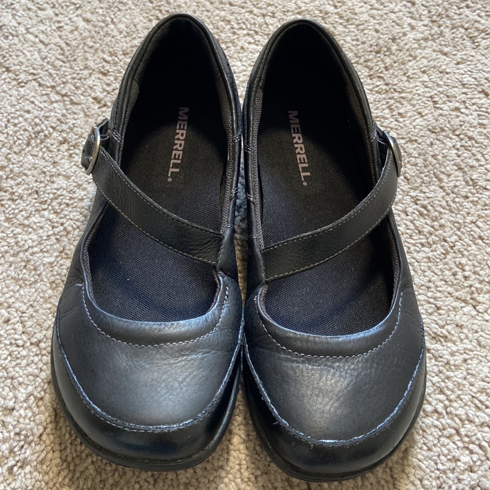 Merrell leather Mary Janes
